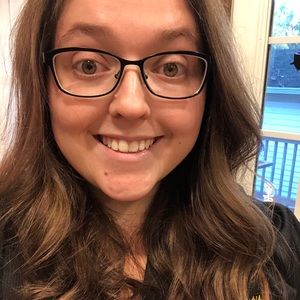 Meet your Posher, Katrina